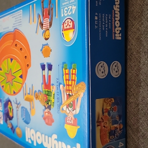 Playmobil 4231 Circus Band Carnival Figures Monkey Drums Music Toy Set NEW - Picture 3 of 4